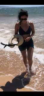 Araksya Karapetyan feet photo thumbnail