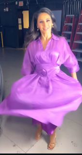 Araksya Karapetyan feet photo thumbnail