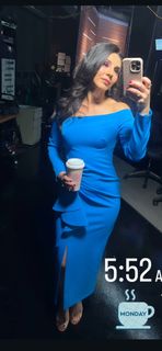 Araksya Karapetyan feet photo thumbnail