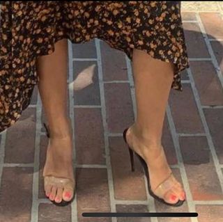 Araksya Karapetyan feet photo 17