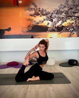 Arancha Del Sol feet photo 3