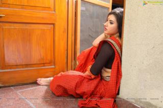 Archana feet photo 16