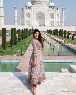 Archana Gupta feet photo 4