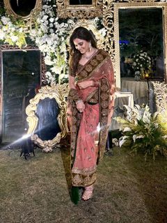 Archana Gupta feet photo 4