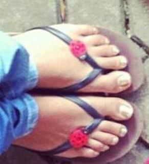 Archana Kavi feet photo 8