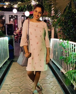 Archana Kavi feet photo 8