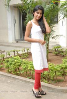 Archana Kavi feet photo 6