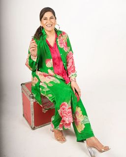 Archana Puran Singh feet photo 13