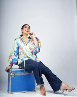 Archana Puran Singh feet photo 12
