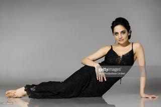 Archie Panjabi feet photo thumbnail