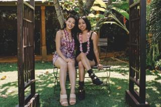 Arden Cho feet photo thumbnail