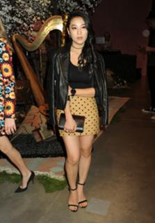 Arden Cho feet photo thumbnail