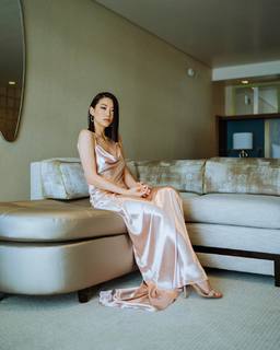 Arden Cho feet photo thumbnail