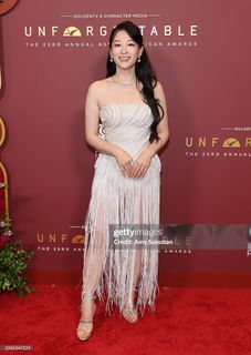 Arden Cho feet photo 8