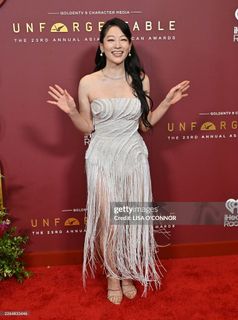 Arden Cho feet photo 6