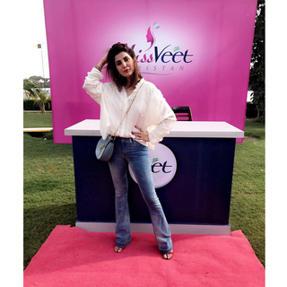 Areeba Habib feet photo 16