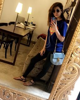Areeba Habib feet photo 12
