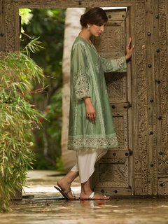 Areeba Habib feet photo 15