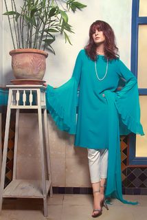 Areeba Habib feet photo 14
