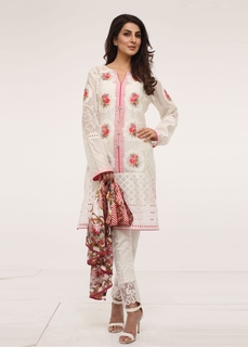 Areeba Habib feet photo 20