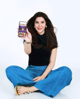 Areeba Habib feet photo 6
