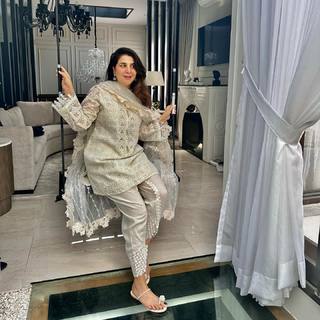 Areeba Habib feet photo 4