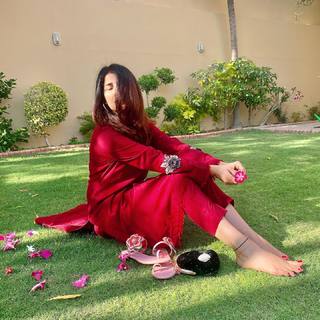 Areeba Habib feet photo 16