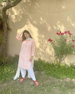 Areeba Habib feet photo 19