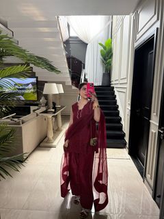 Areeba Habib feet photo 4