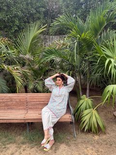 Areeba Habib feet photo 8