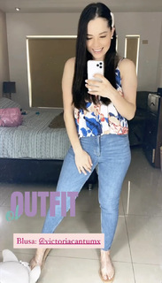 Arely Tellez feet photo 20