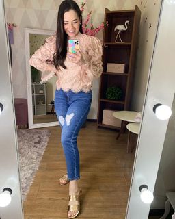 Arely Tellez feet photo 10