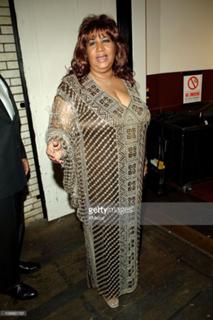 Aretha Franklin feet photo 10