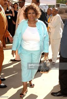 Aretha Franklin feet photo 9