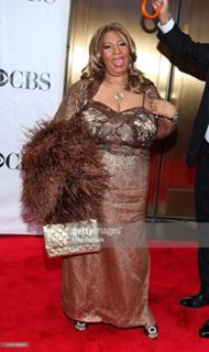 Aretha Franklin feet photo 18