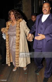 Aretha Franklin feet photo 16