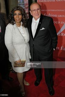 Aretha Franklin feet photo 5