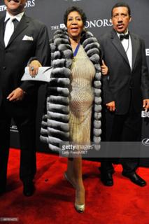 Aretha Franklin feet photo 1