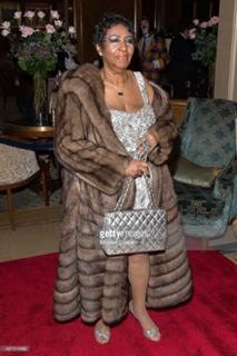 Aretha Franklin feet photo 12
