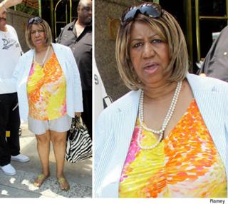 Aretha Franklin feet photo 2