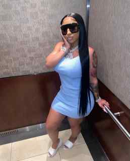 Ari Fletcher feet photo thumbnail