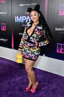 Ari Fletcher feet photo thumbnail