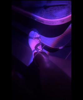 Ari Fletcher feet photo thumbnail