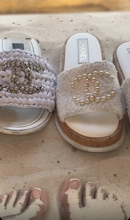 Ari Fletcher feet photo thumbnail