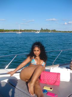 Ari Fletcher feet photo 16