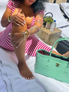 Ari Fletcher feet photo 17