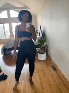 Ari Lennox feet photo 19