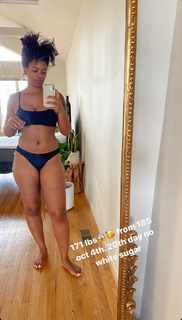 Ari Lennox feet photo 17