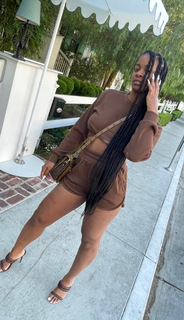 Ari Lennox feet photo 5