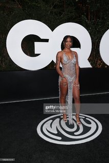 Ari Lennox feet photo 8